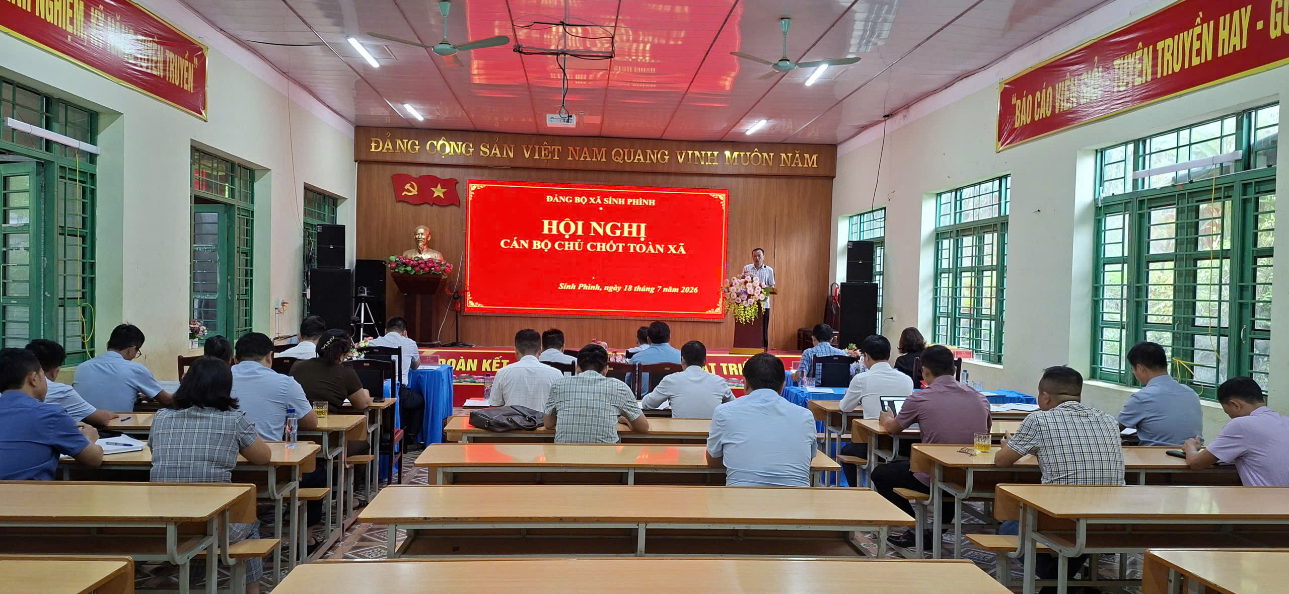 hoinghicanbochuchot.jpg