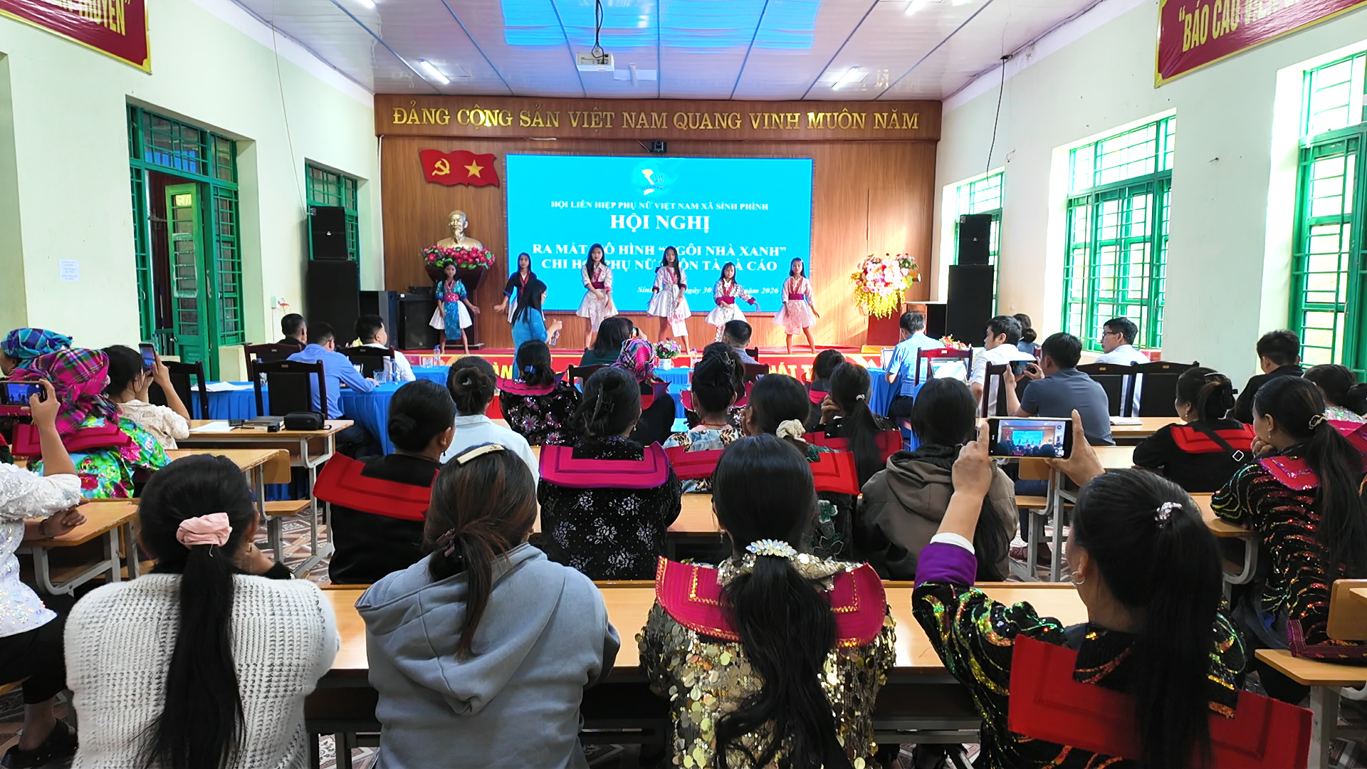 anh200.jpg